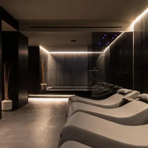 **** Hotel Renewed Plaza Opéra Italie
